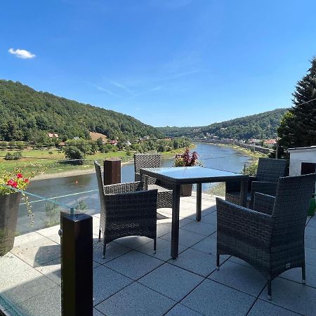 Saechsische-Schweiz-Ferienhaus-Wohnung-2-Mit-Hervorragendem-Panoramablick-Ueber-Das-Elbtal Königstein an der Elbe Kültér fotó